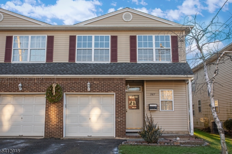 Perry Ave - Residential