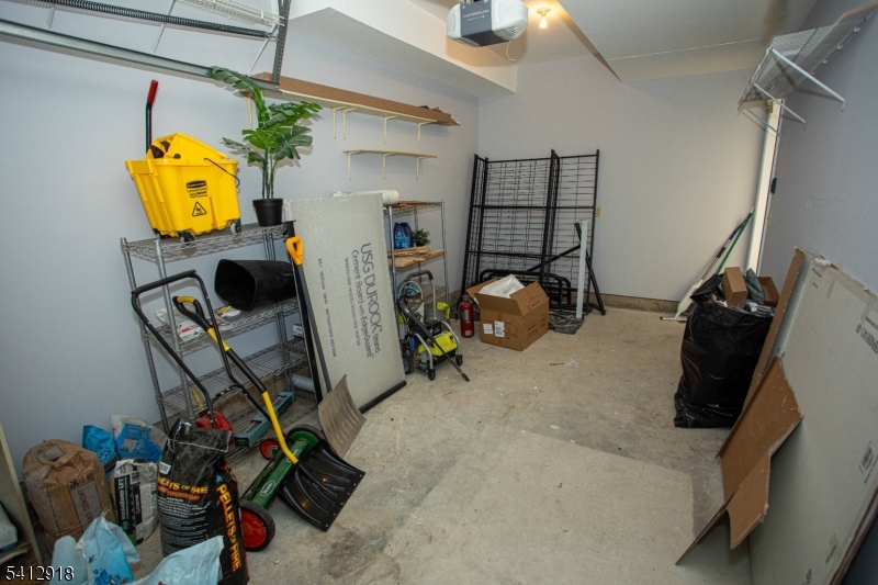 Perry Ave - Residential