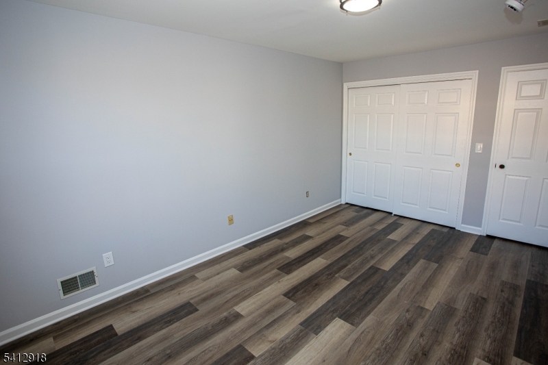 Perry Ave - Residential