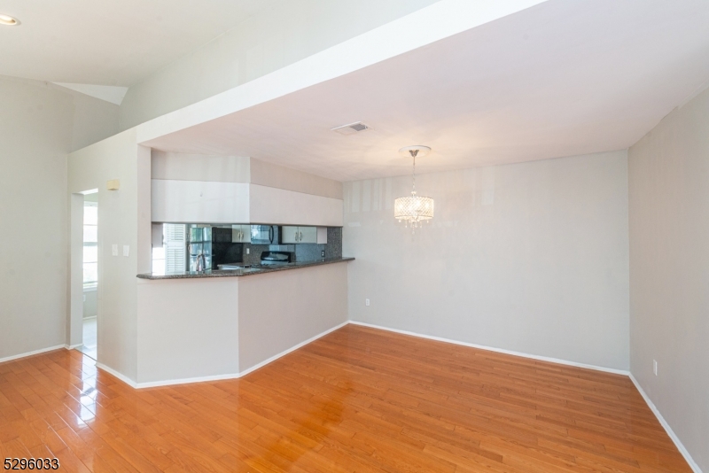 Hilltop Farms - Residential Lease