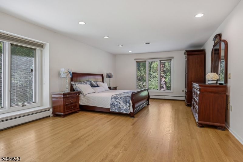 Valley Ponds - Residential