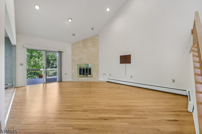 Valley Ponds - Residential