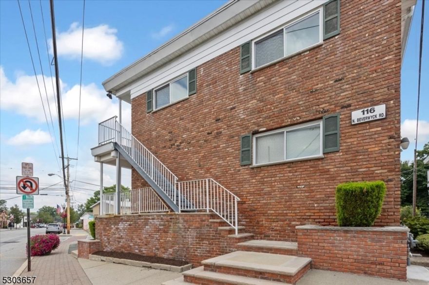 It is nestled in the charming community of Lake Hiawatha in Parsippany, NJ.  This one-floor, second-floor corner condo unit offers a perfect blend of comfort and convenience. Thanks to its prime corner positioning, the spacious layout boasts abundant natural light, providing a warm and inviting atmosphere. The open-concept living and kitchen area creates an ideal space for entertaining.  Residents of this well-maintained community enjoy access to and proximity to local amenities such as shopping, dining, and recreational facilities. With easy access to major highways and public transportation, commuting to nearby cities is a breeze. Two parking spaces are allocated to the unit two parking lots one to the right and one to the left of the building.  Experience the best of Lake Hiawatha living in this delightful condo, offering a perfect combination of style, comfort, and location.