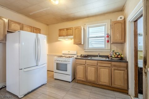 MLS: 3955640