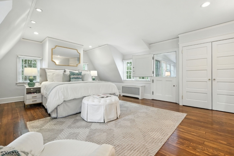 WOODFIELD ESTATES/DEERFIELD - Residential