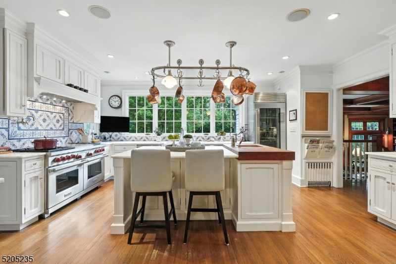 WOODFIELD ESTATES/DEERFIELD - Residential