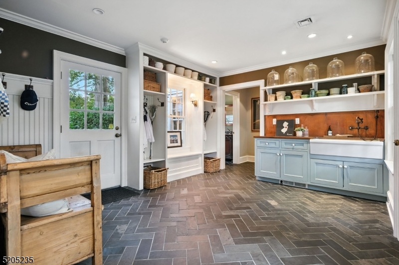 WOODFIELD ESTATES/DEERFIELD - Residential