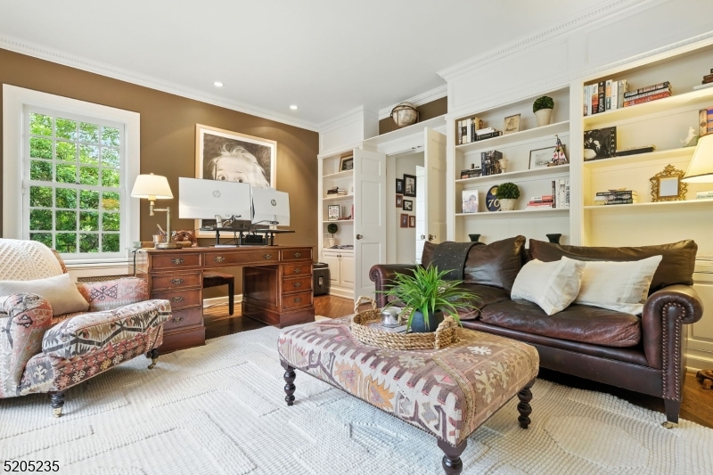 WOODFIELD ESTATES/DEERFIELD - Residential