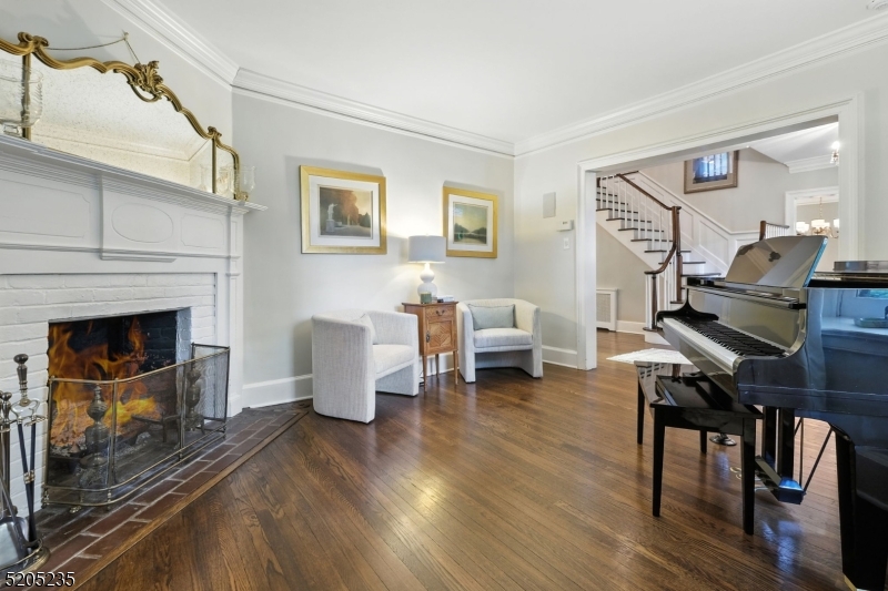 WOODFIELD ESTATES/DEERFIELD - Residential