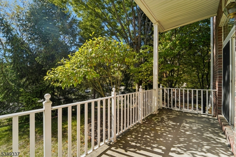 Four Seasons at Wayne - Residential