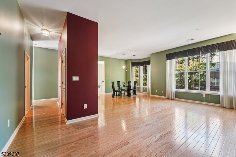 Four Seasons at Wayne - Residential