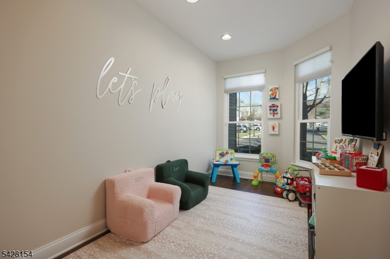 Loft Farms - Residential