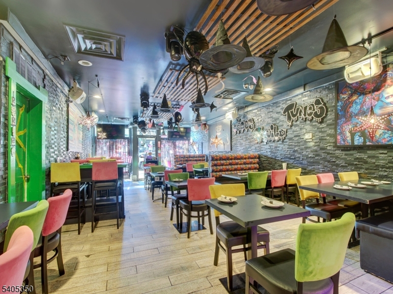 Downtown - Commercial Sale