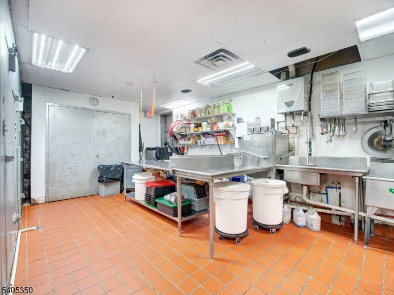 Downtown - Commercial Sale