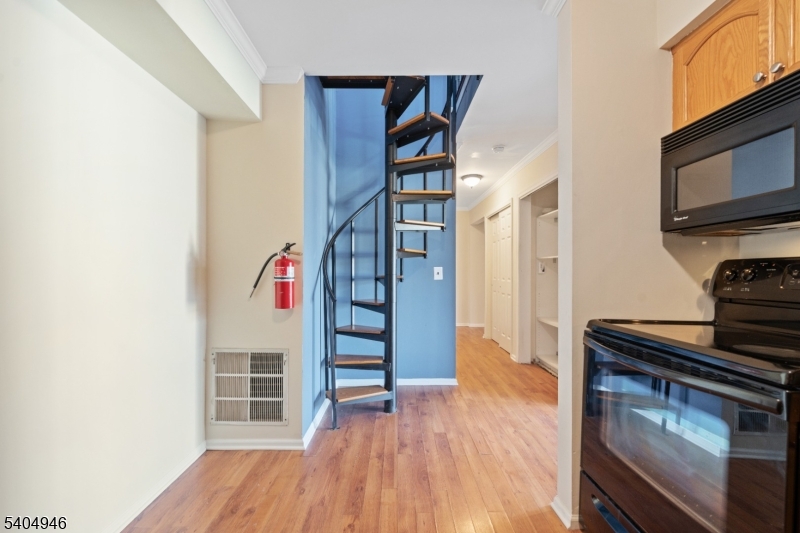 Brookview - Residential Lease