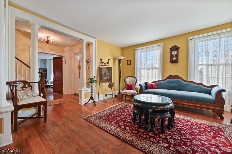 Caldwell Boro Twp., New Jersey 07006, United States, 4 Bedrooms Bedrooms, ,3 BathroomsBathrooms,Residential,Pending,47475