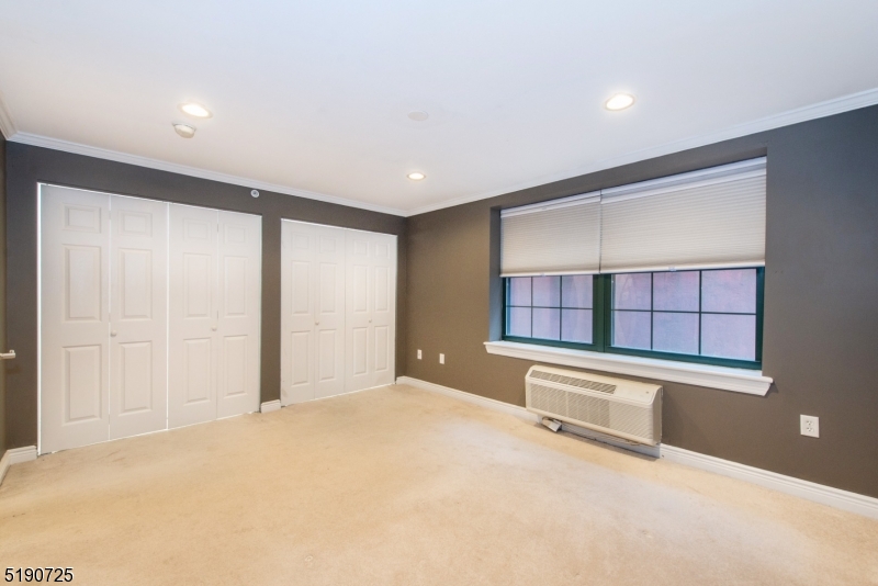 Vail Commons - Residential Lease