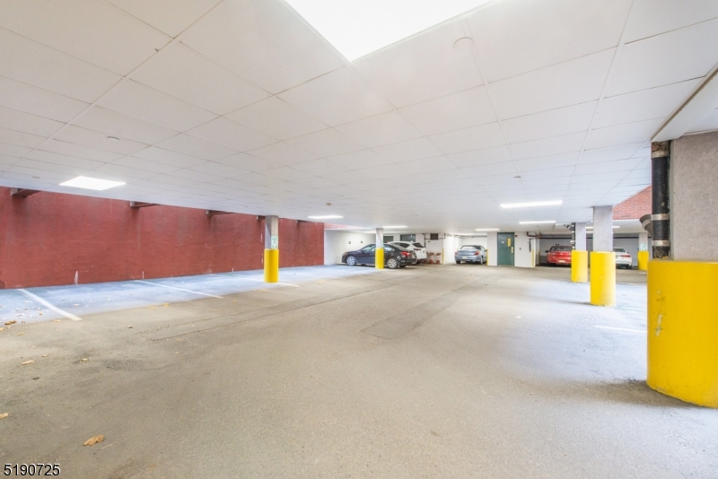 Vail Commons - Residential Lease