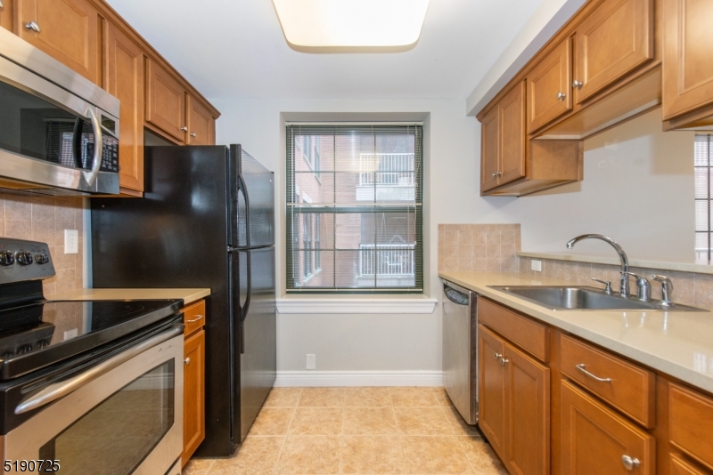 Vail Commons - Residential Lease