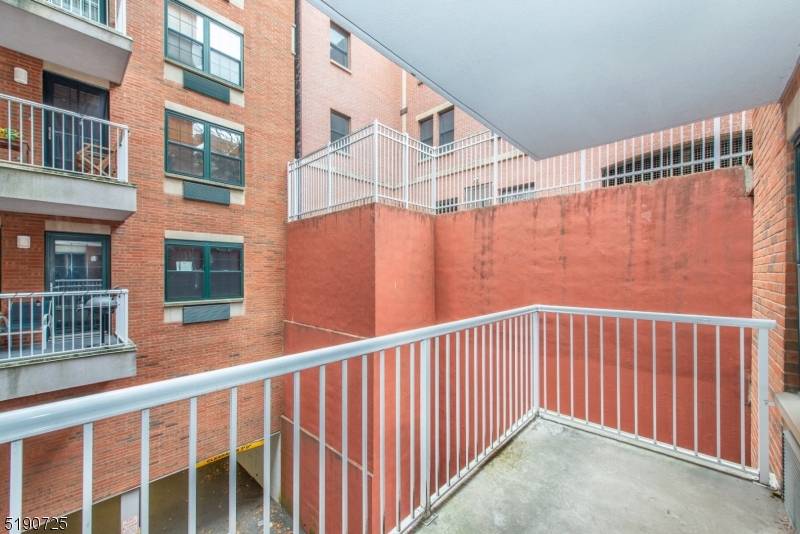 Vail Commons - Residential Lease