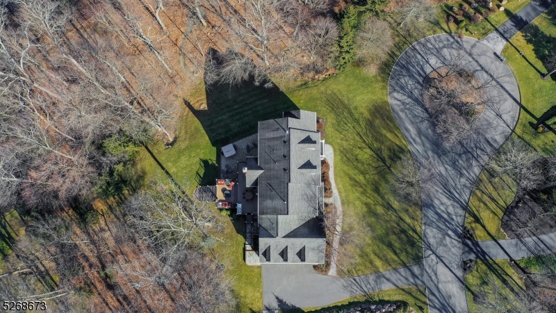 BROOKRACE - Residential