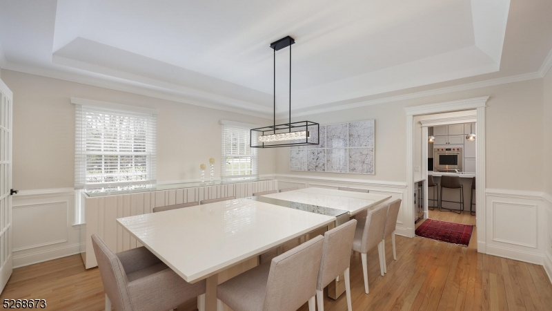 BROOKRACE - Residential