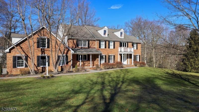 BROOKRACE - Residential