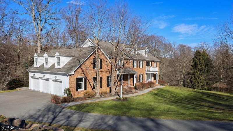 BROOKRACE - Residential