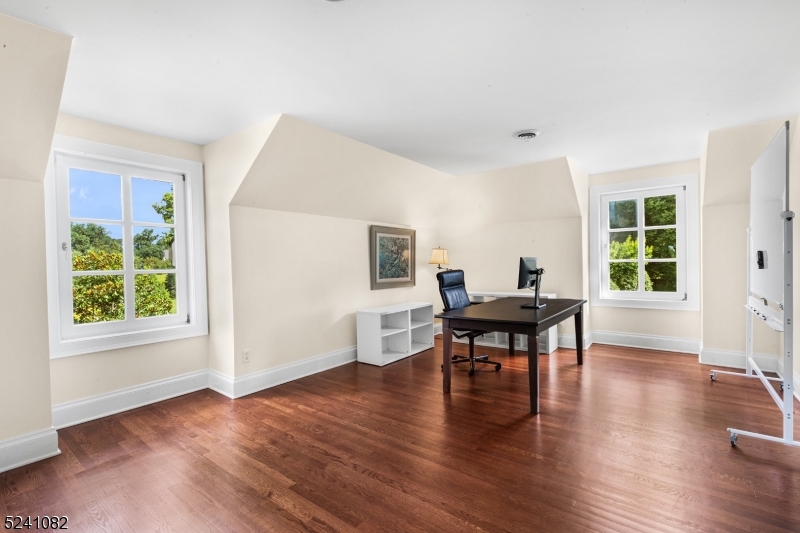 New Vernon - Residential