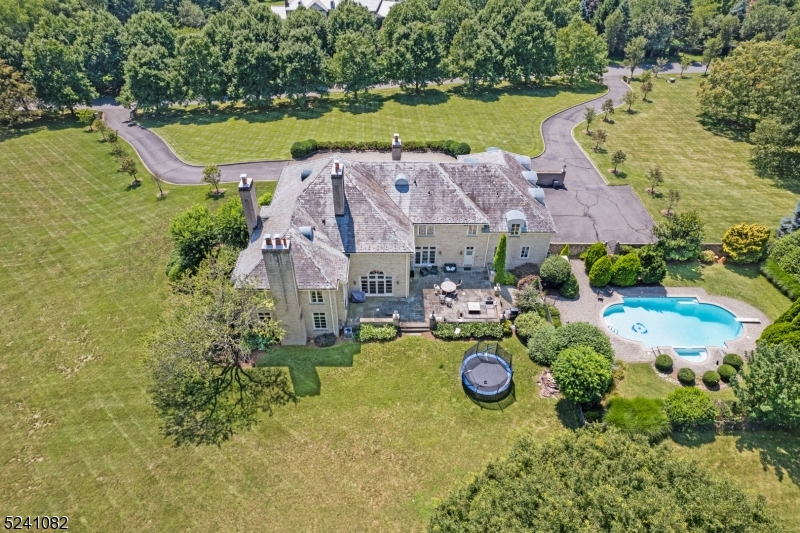 New Vernon - Residential