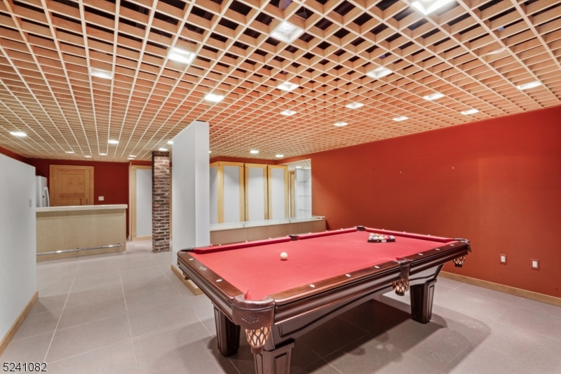 New Vernon - Residential