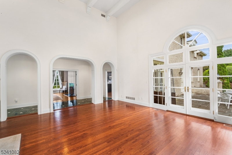 New Vernon - Residential