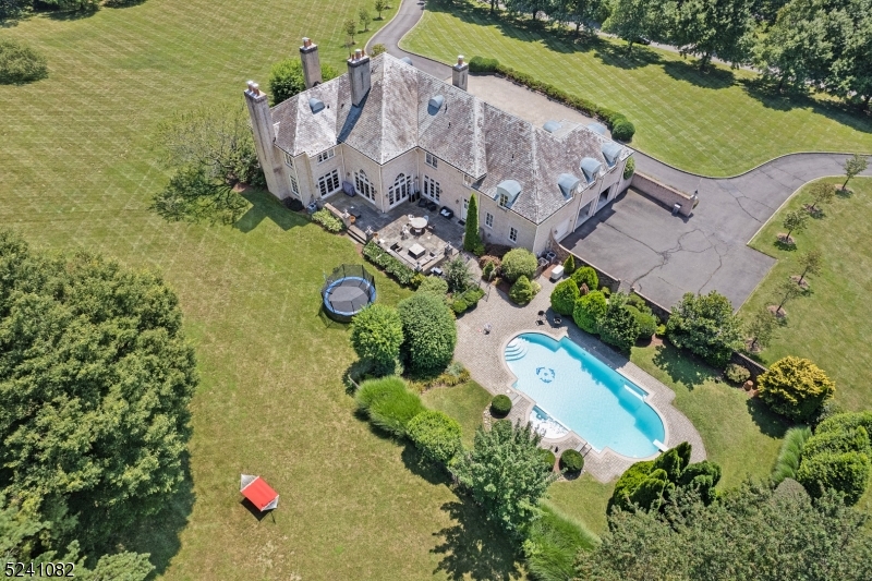 New Vernon - Residential