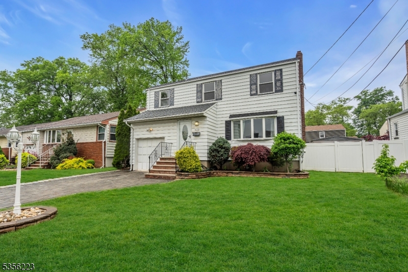 548 Birchwood Rd