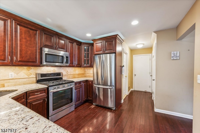 Brae Loch - Residential