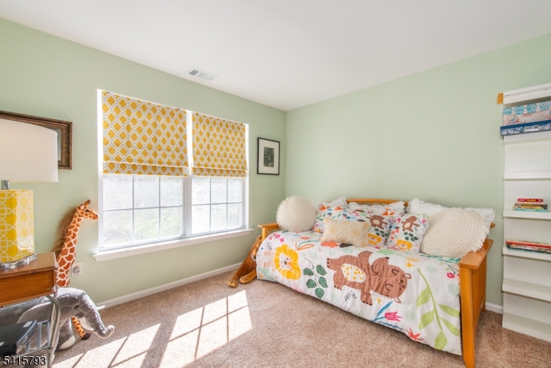 OAK HILL - Residential