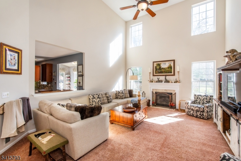 OAK HILL - Residential