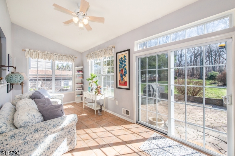 OAK HILL - Residential