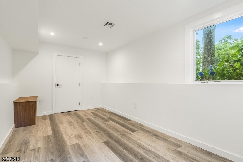 Hartshorn - Residential