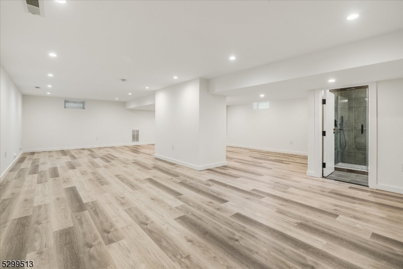 Hartshorn - Residential