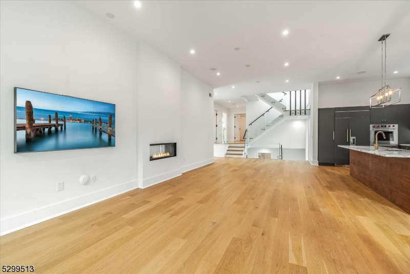 Hartshorn - Residential