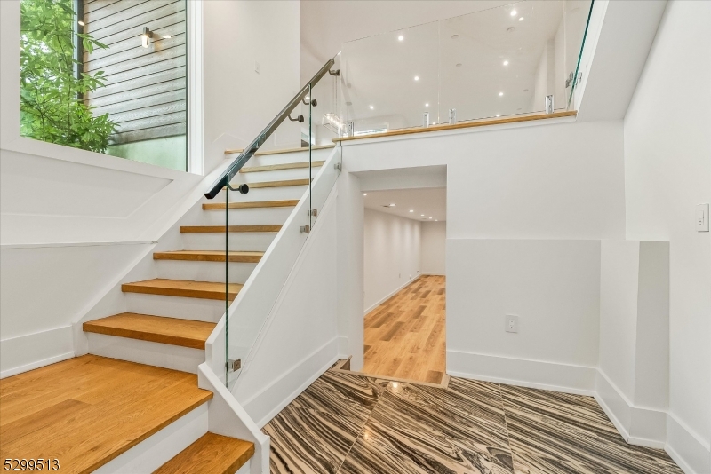 Hartshorn - Residential