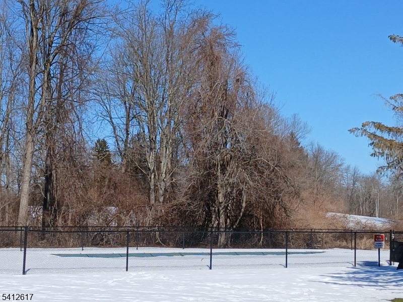 Rolling Hills - Residential Lease