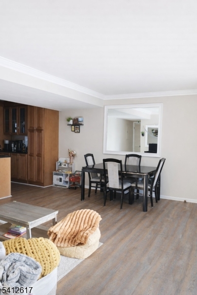 Rolling Hills - Residential Lease