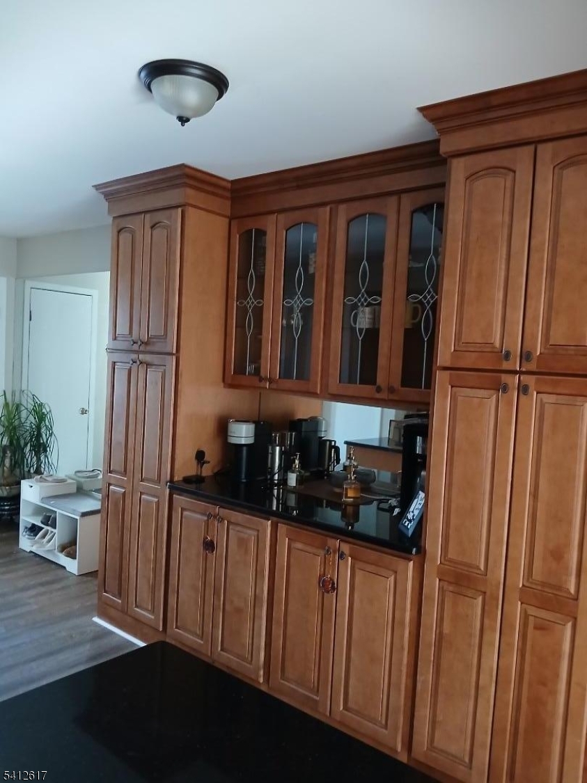 Rolling Hills - Residential Lease