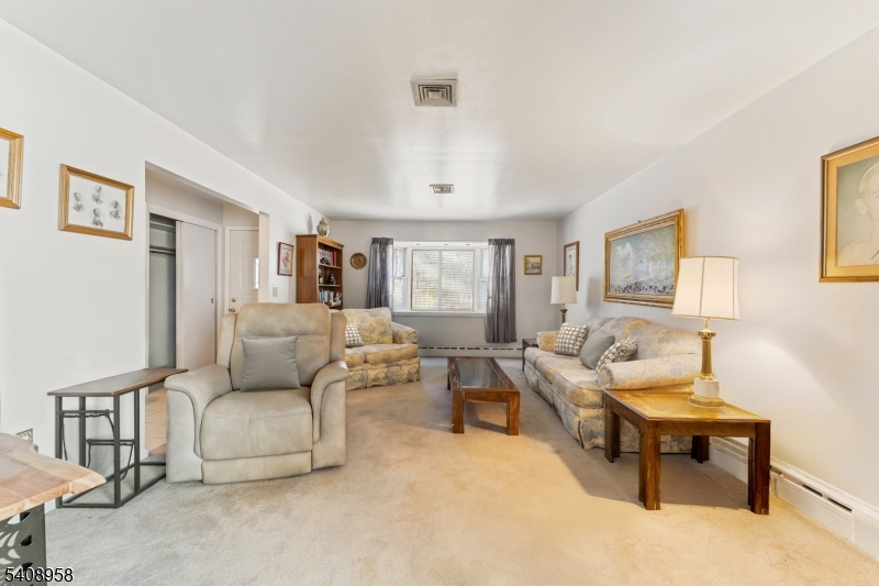 60 White Oak Rd - Photo 2