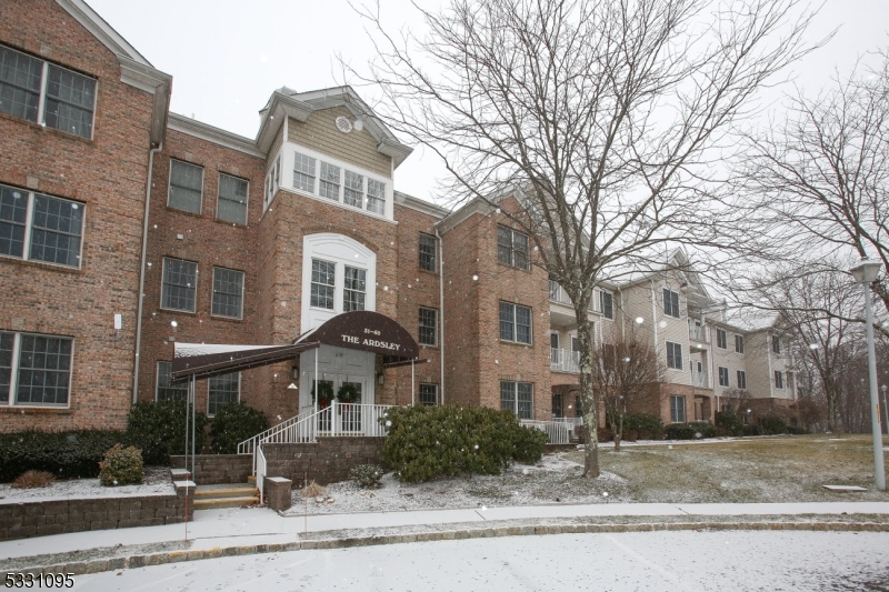 Welcome Home...Your search can begin and End here at the desirable Active Adult(55+) Community of Horizons at Ridgeview conveniently located in Mt. Arlington. The Ease of one Floor Living, the Privacy of a 3rd. Floor End Unit and the Elegant simplicity of an Open Floor Plan provides a bright, airy Space for all to Enjoy. Hardwood Floors grace the Living and Dining Rooms and Kitchen. An outstanding Modern Kitchen has custom Cabinets, SS Appliances, Granite countertops and is a Gourmets' delight. An adjoining Breakfast Nook is perfect for intimate or casual Dining. This light filled space has an easily accessible Office. The spacious Primary Bedroom has 2 Large Walk-in Closets with a grand Bathroom  with custom Stall Shower, a luxurious double Vanity. The Large 2nd Bedroom can accommodate guests or be used as a Bonus Room of your preference. Naturally, there's a Laundry Room with a Full Sized Washer and Dryer to chase away "Blue Mondays". The Ardsley Building has an elevator and provides secure access to the Garage with Private and designated 1 car parking with an additional storage area. This Community abounds with outdoor activities such as the Club House, Outdoor Pool, Bocce and Tennis Courts. Horizons has Close proximity to Major Highways, Public Transportation, Shopping, Restaurants and minutes away from New Jersey's Largest Lake...Lake Hopatcong. Don't miss this wonderful Opportunity.