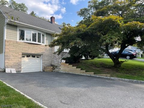 15 Deerfield Dr, West Orange Twp., NJ 07052 - MLS#: 3920838