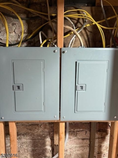 North Newark - Residential Income