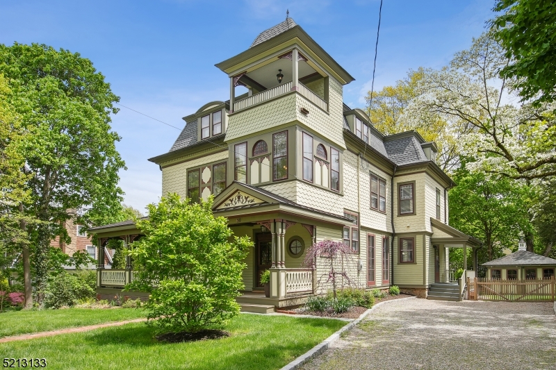 Hill Section - Residential